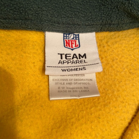 NFL GreenBay Packers Full Zip Sweater - Picture 2 of 3